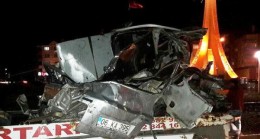 Kavşakta Feci Kaza 5 Ölü 1 Yaralı